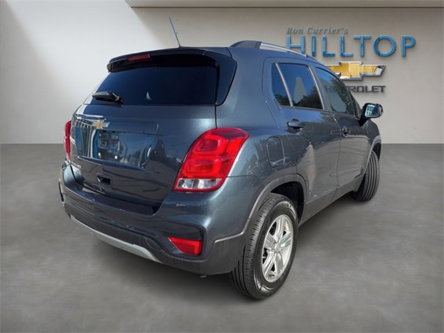 Used 2022 Chevrolet Trax LT w/ LT Convenience Package image 6