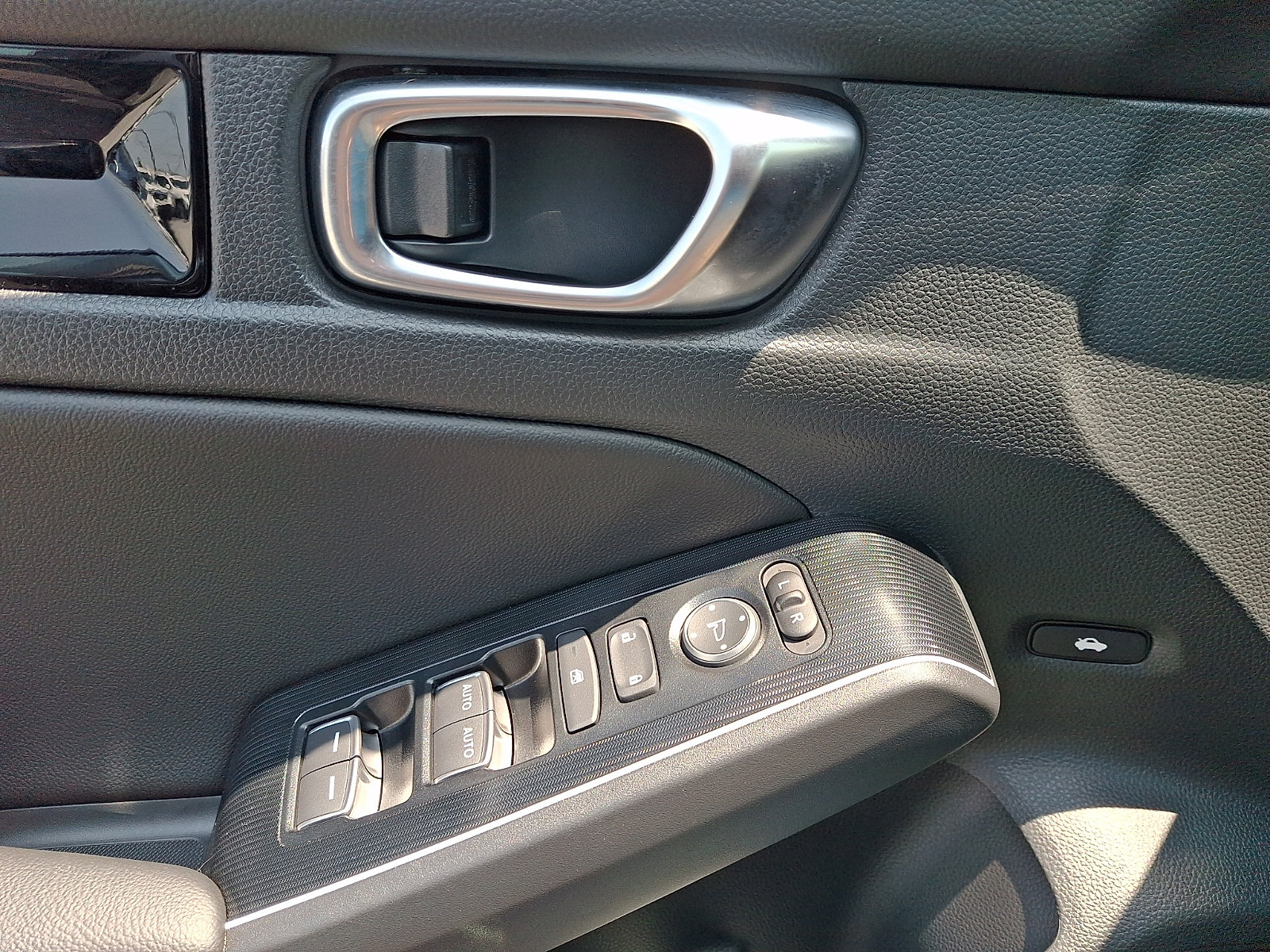 Certified 2026 Honda Civic Sport Touring image 12