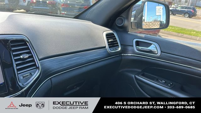 Used 2021 Jeep Grand Cherokee Limited w/ Sun & Sound Group image 19