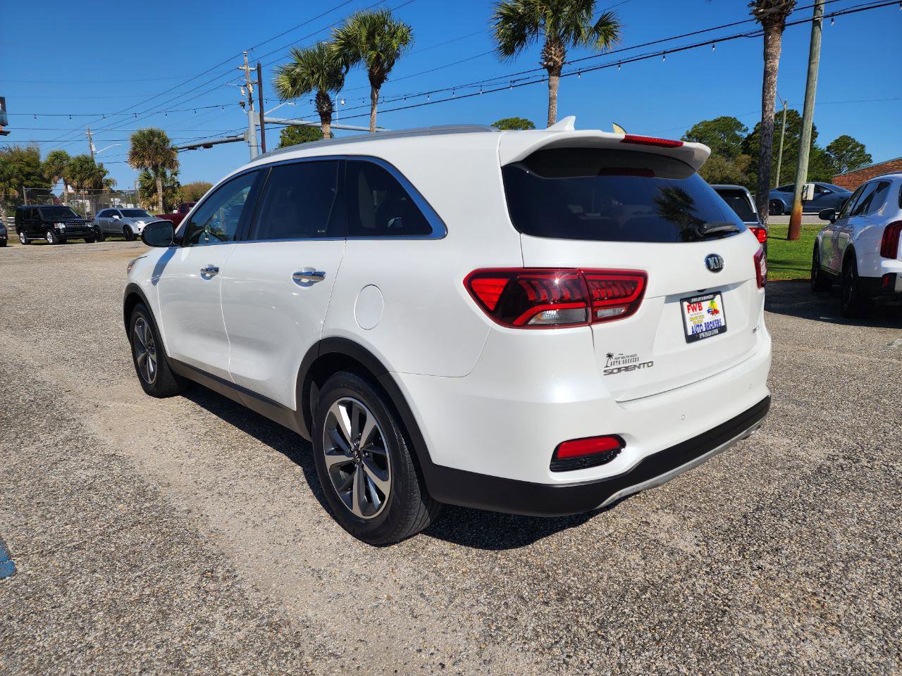 Used 2019 Kia Sorento EX image 3