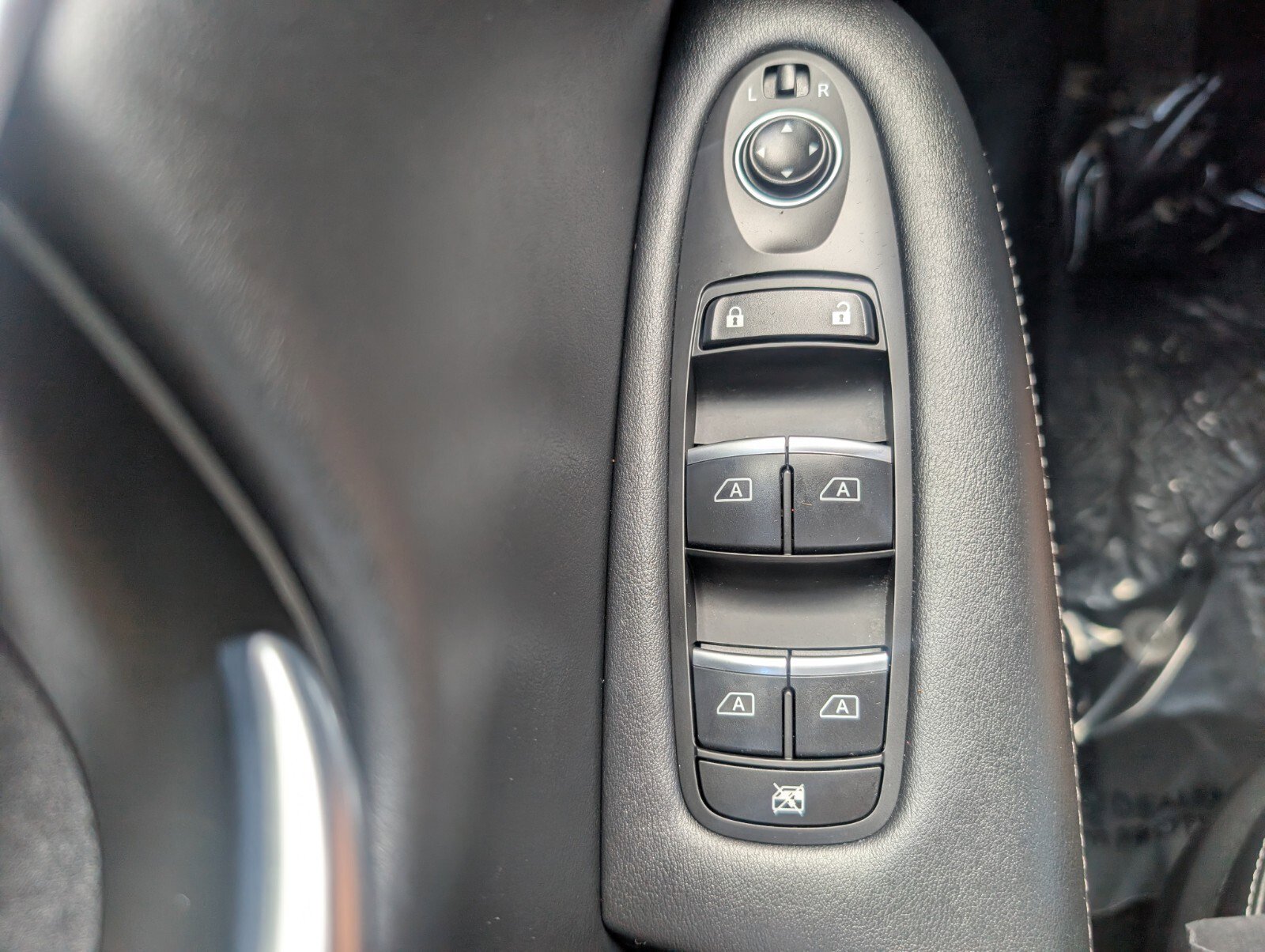 Used 2023 INFINITI QX50 Pure FWD image 34