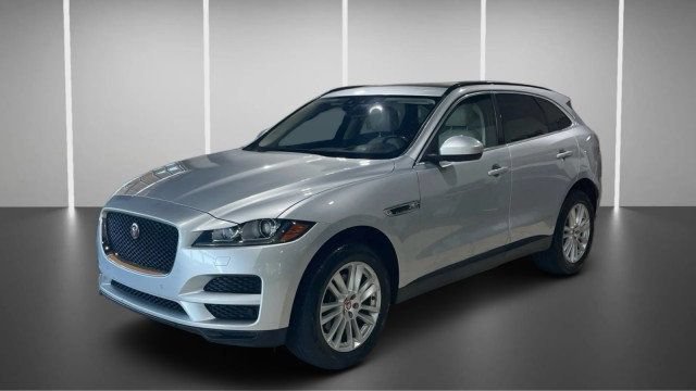 Used 2017 Jaguar F-PACE Prestige AWD/4WD image 13