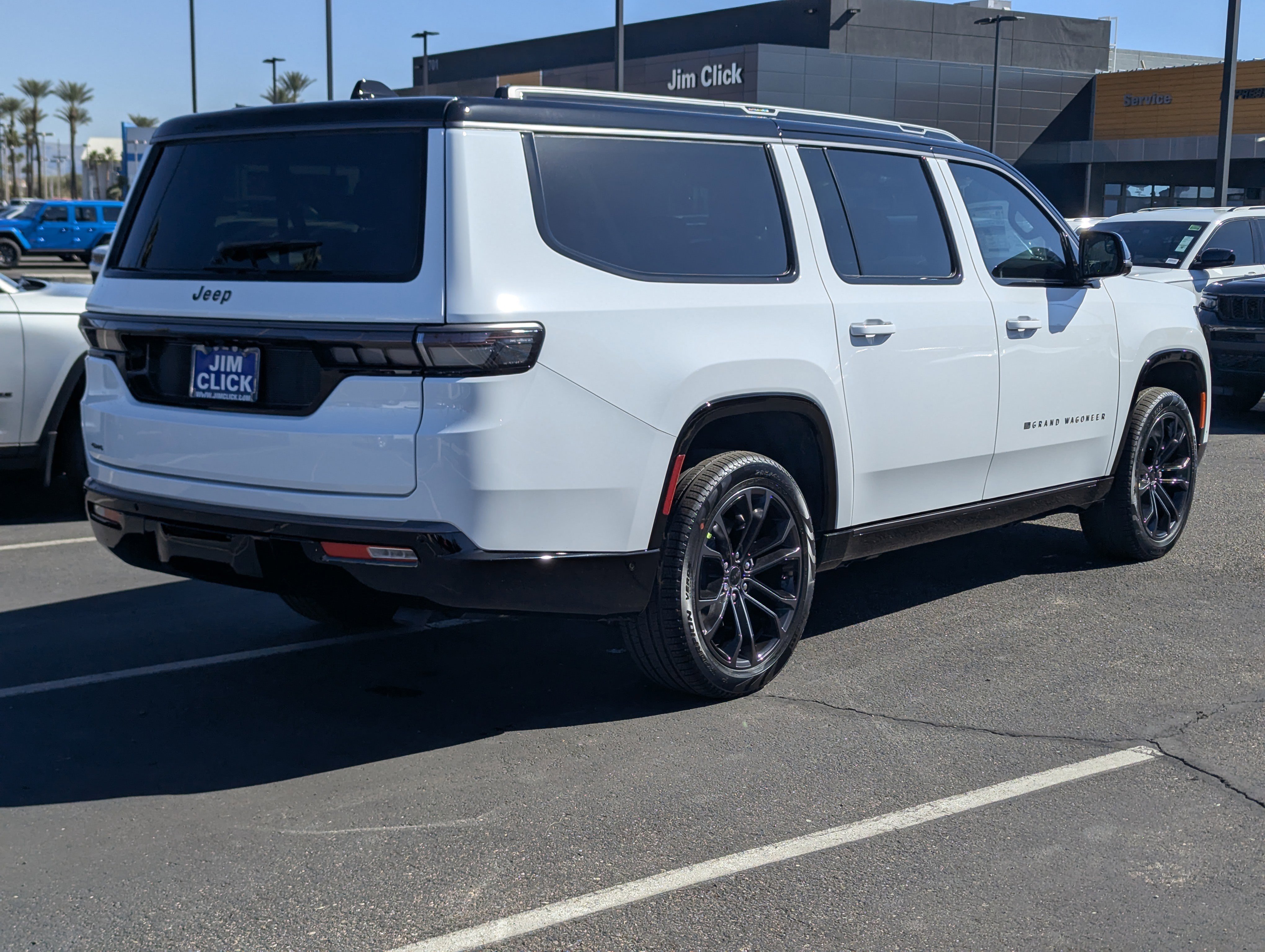 New 2026 Jeep Grand Wagoneer L Summit image 2