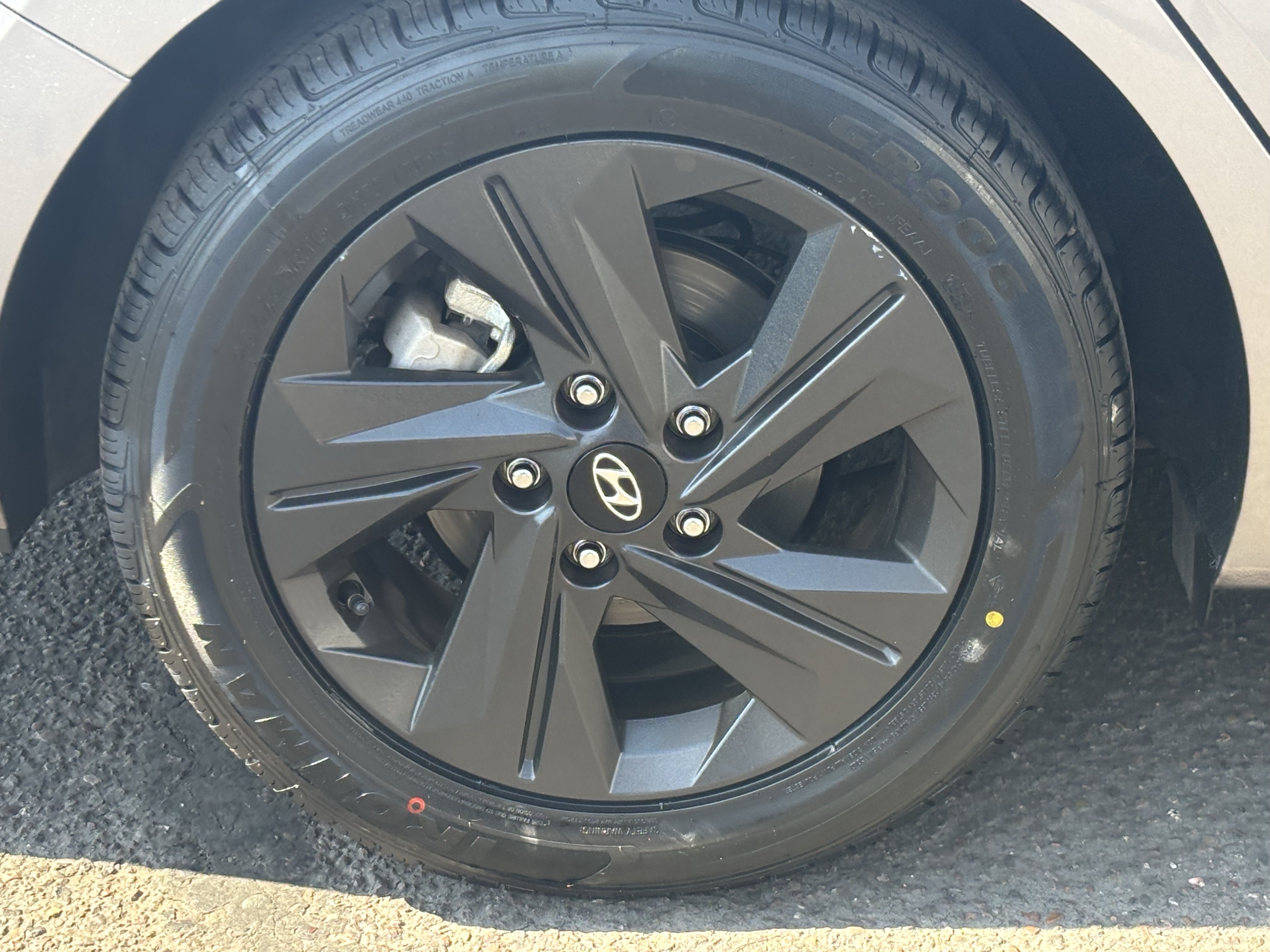 Used 2023 Hyundai Elantra SEL FWD image 7