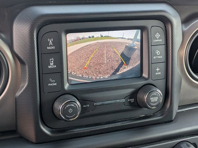 Used 2020 Jeep Wrangler Sport AWD/4WD image 20