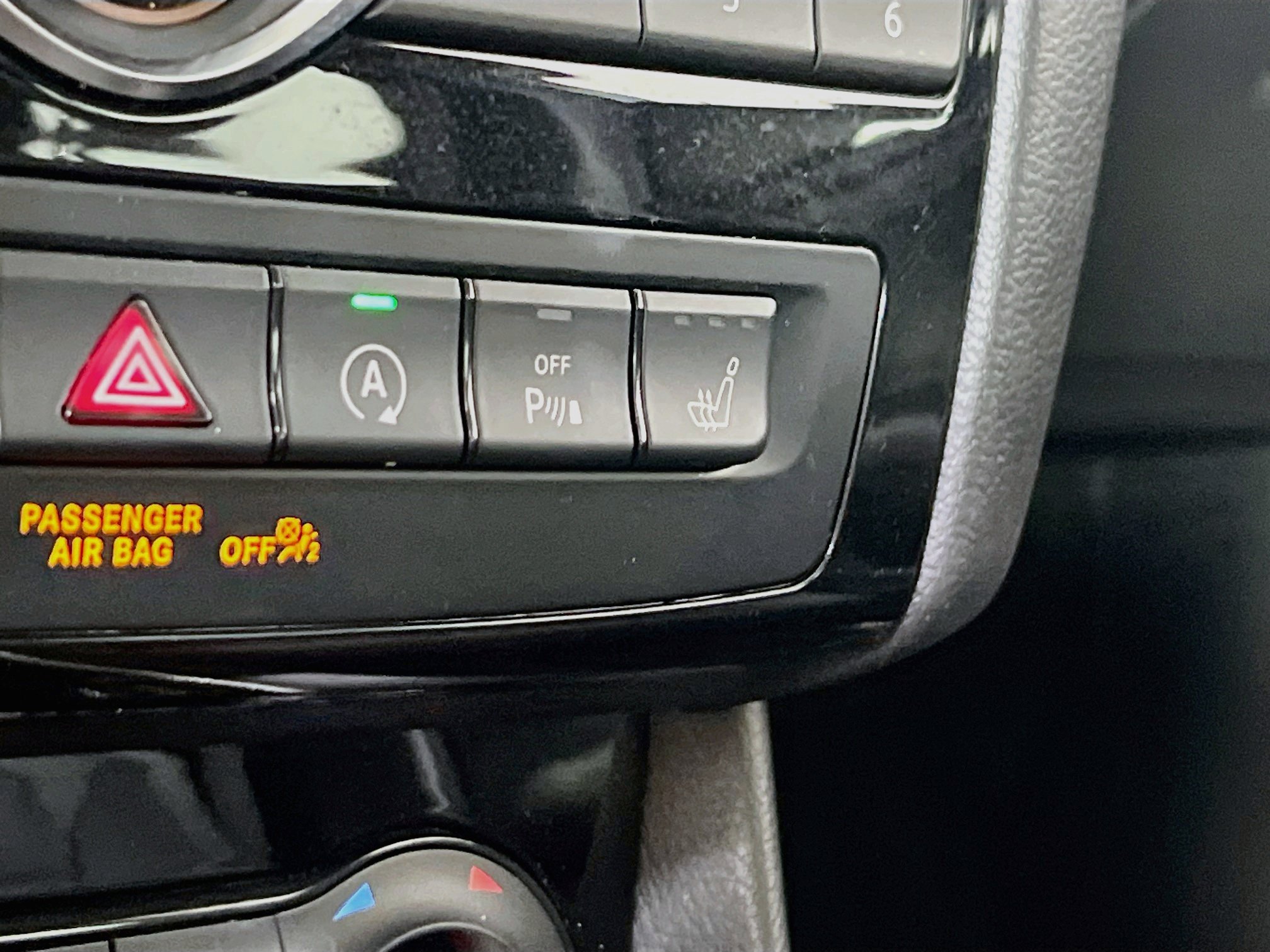 Used 2019 INFINITI QX30 AWD w/ Navigation Package image 20
