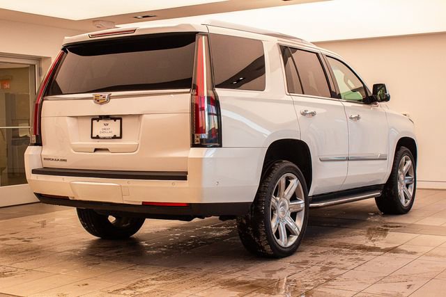 Used 2018 Cadillac Escalade Luxury image 6