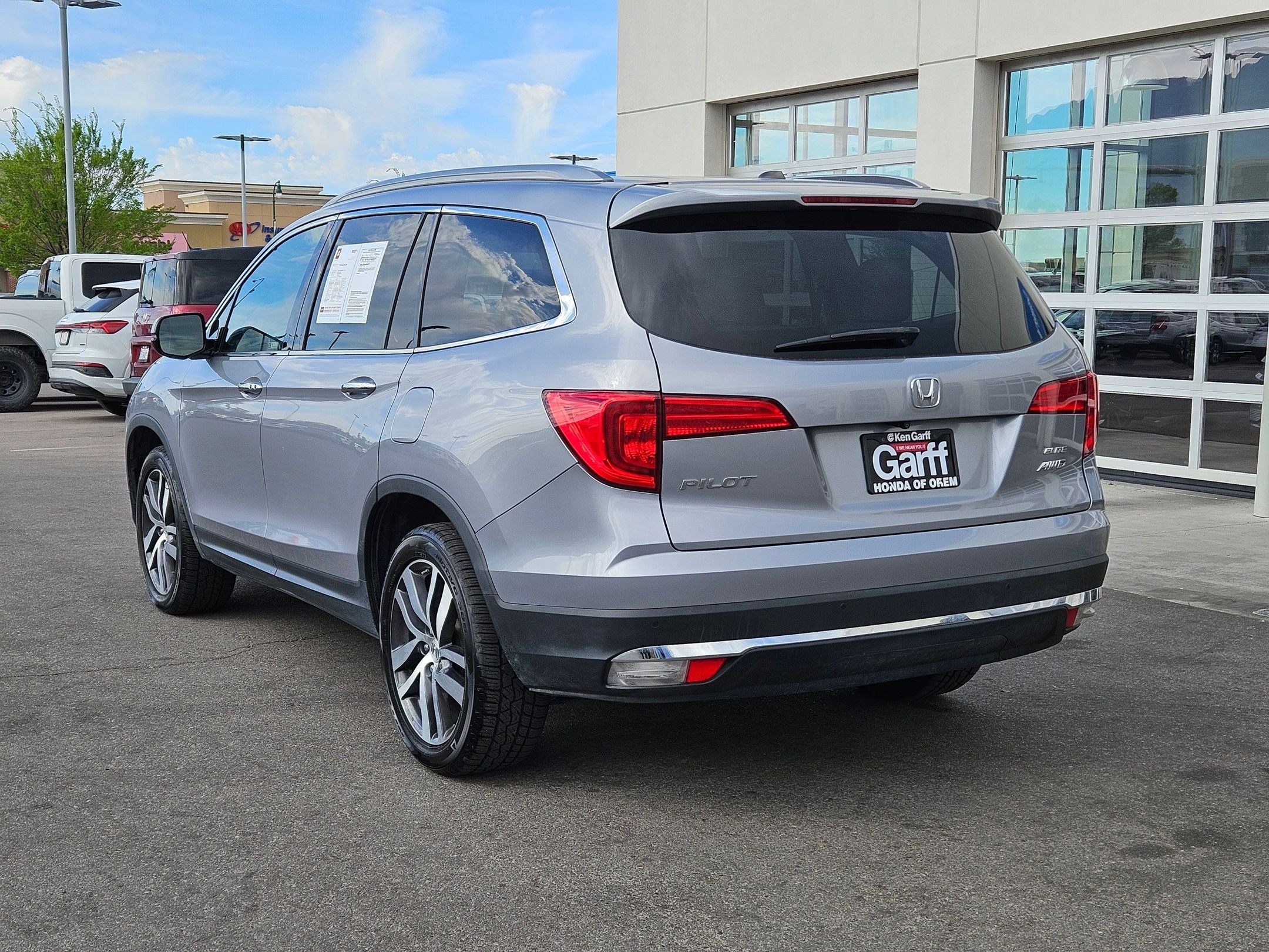 Used 2018 Honda Pilot Elite image 8