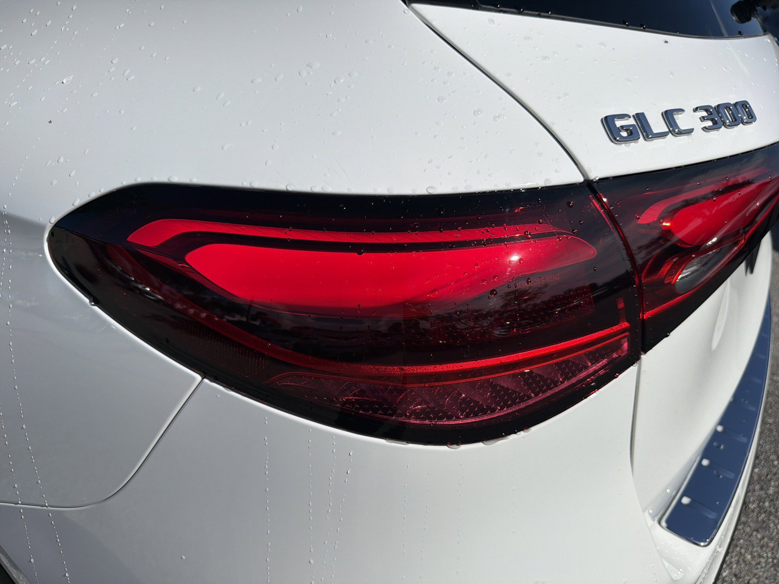 Used 2027 Mercedes-Benz GLC 300 image 11