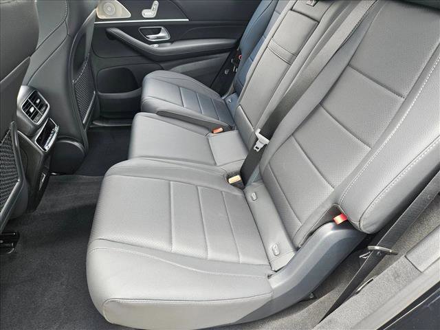New 2026 Mercedes-Benz GLS 450 4MATIC image 15