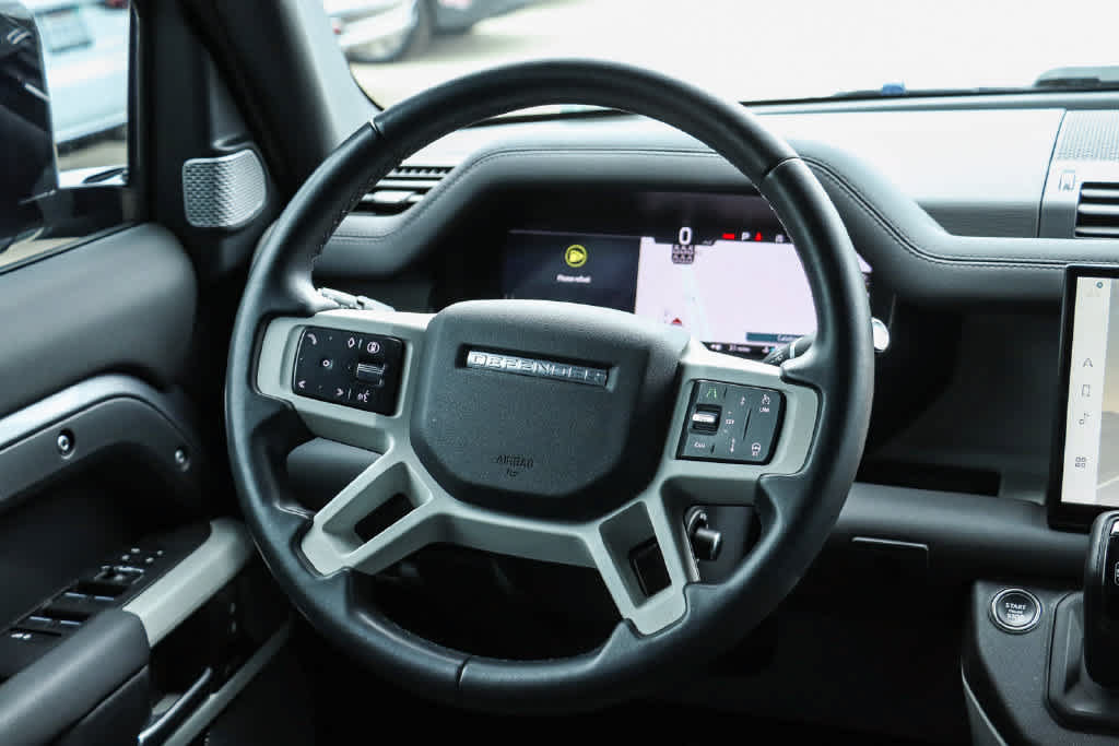 Used 2024 Land Rover Defender 130 S AWD/4WD image 15