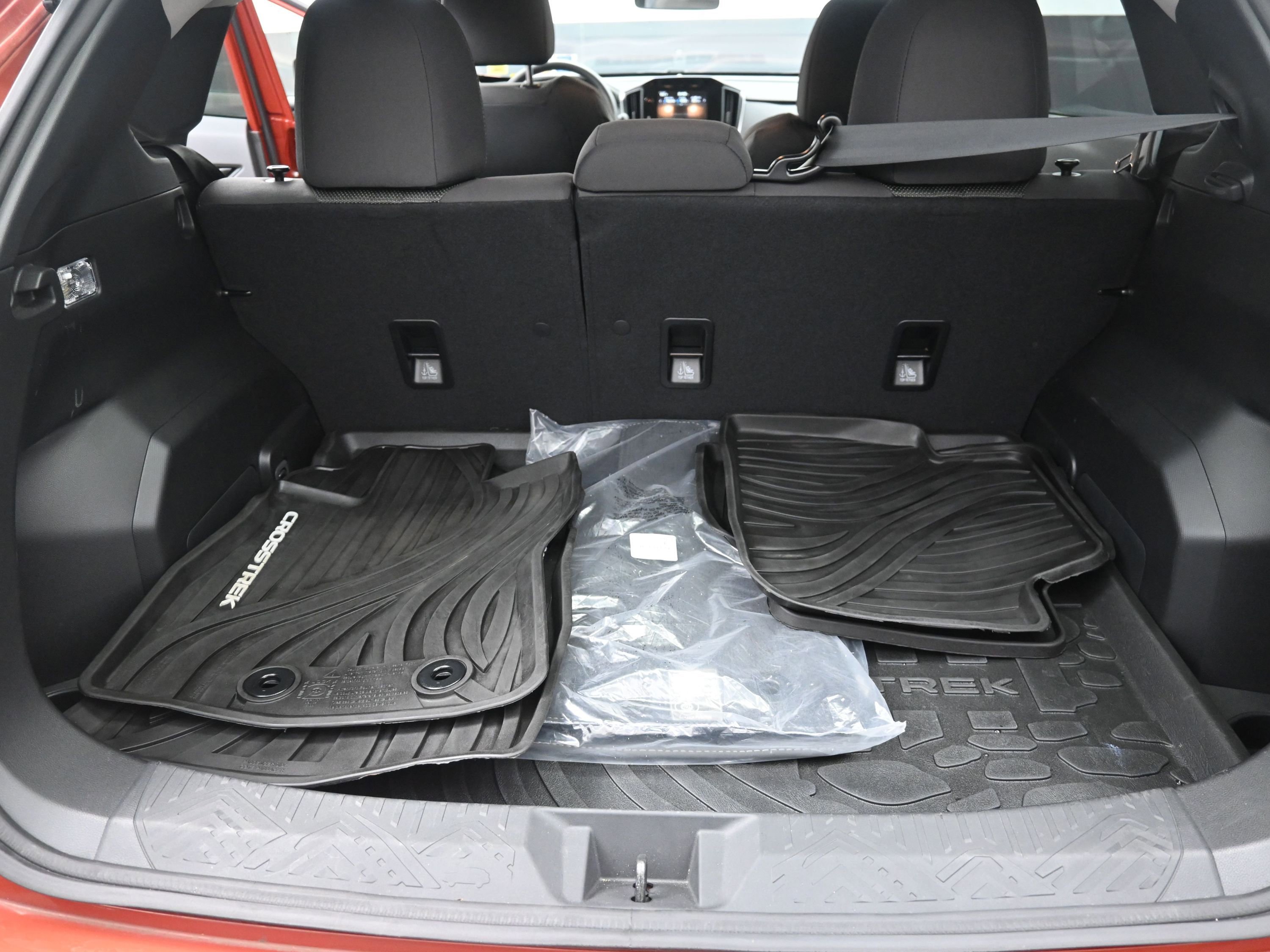 Used 2024 Subaru Crosstrek 2.0i Premium image 28