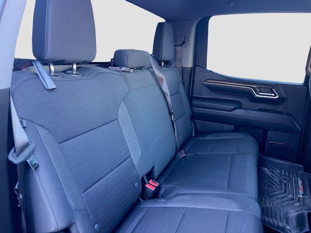 Used 2024 Chevrolet Silverado 1500 RST image 28