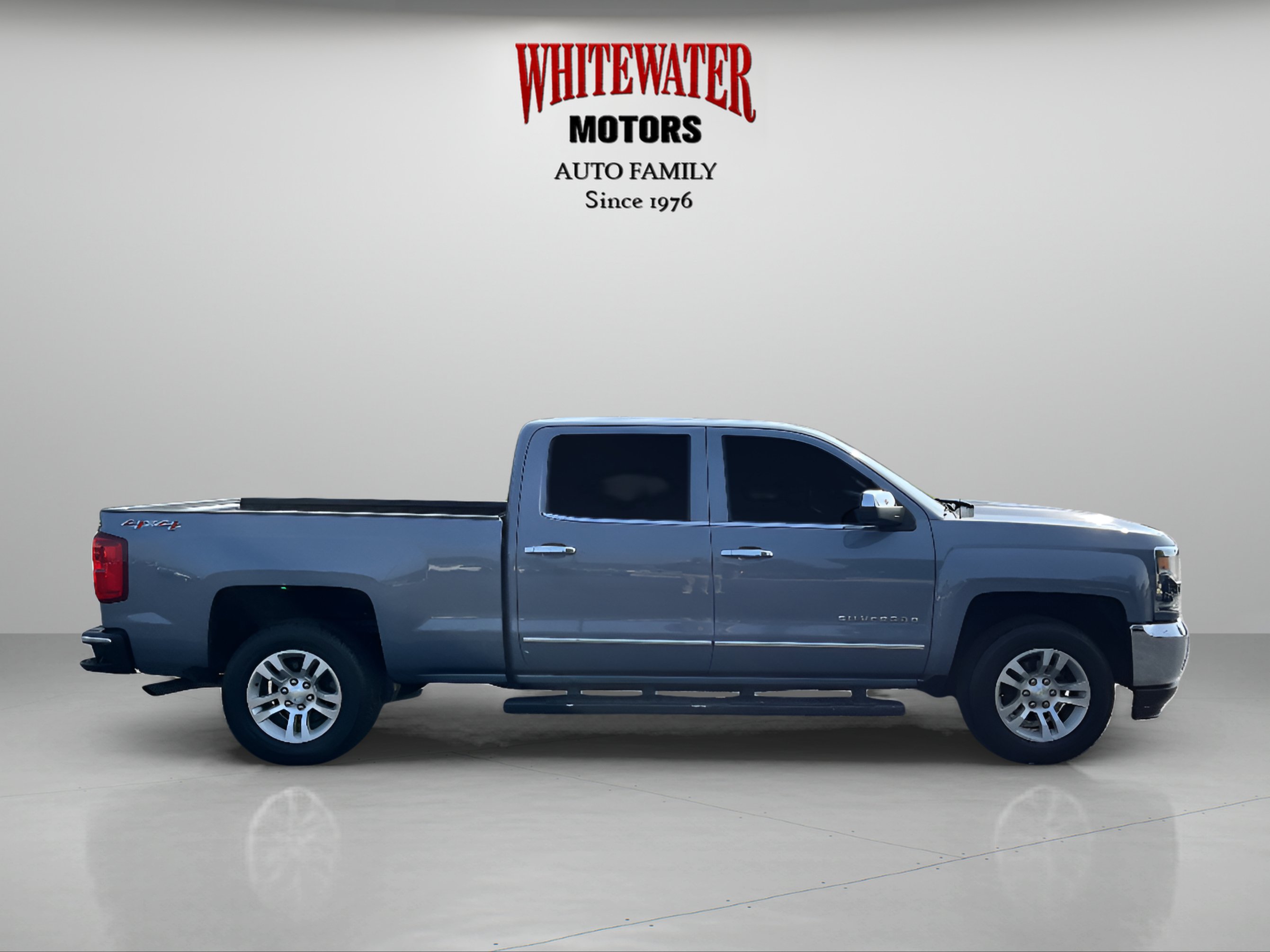 Used 2016 Chevrolet Silverado 1500 LTZ w/ LTZ Plus Package AWD/4WD image 6