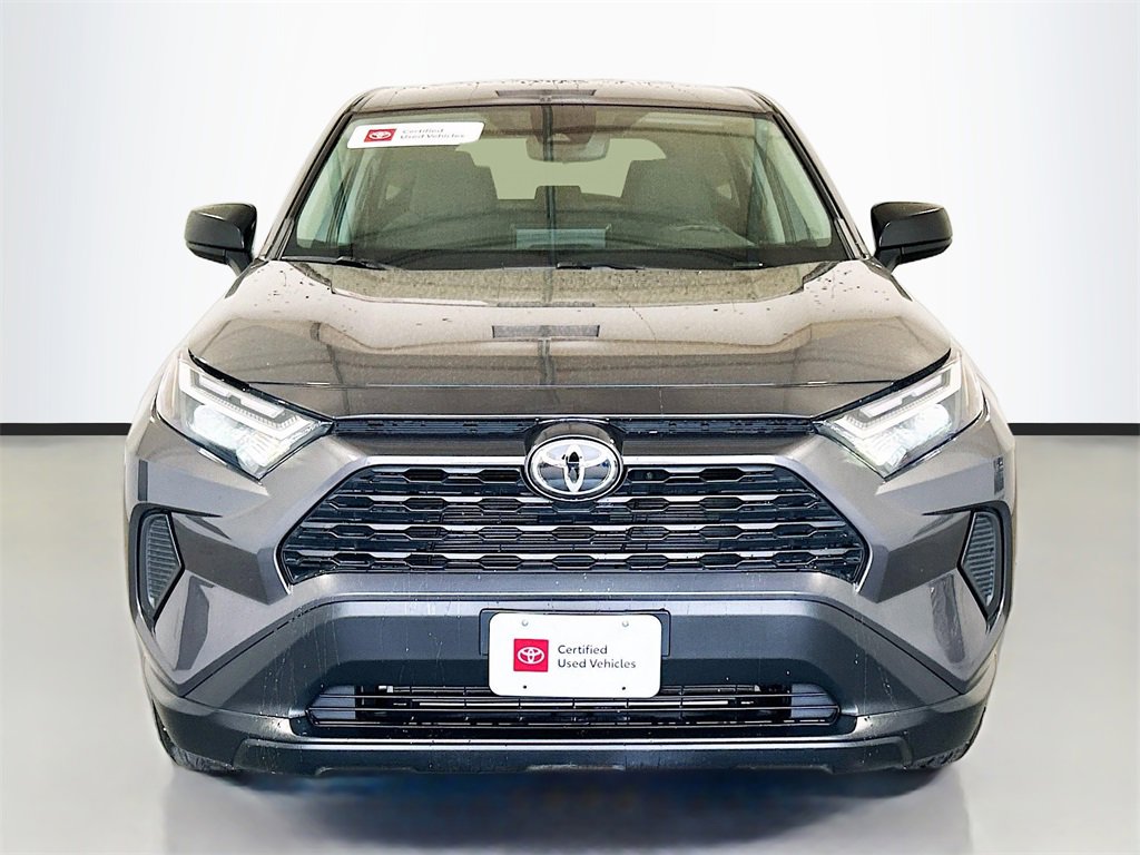 Used 2024 Toyota RAV4 LE image 2