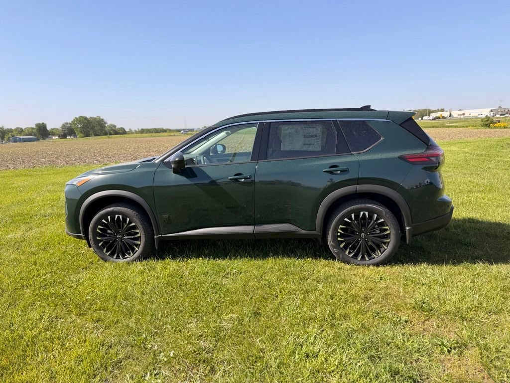 New 2026 Nissan Rogue Dark Armor AWD/4WD image 8