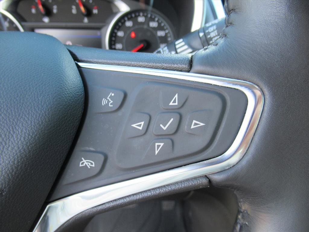 Used 2021 Chevrolet Equinox Premier FWD image 23