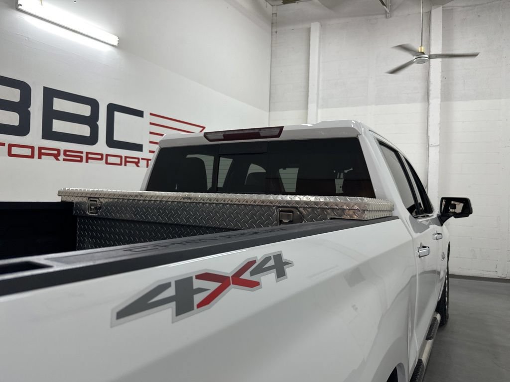 Used 2021 Chevrolet Silverado 1500 LTZ w/ LTZ Convenience Package II AWD/4WD image 12