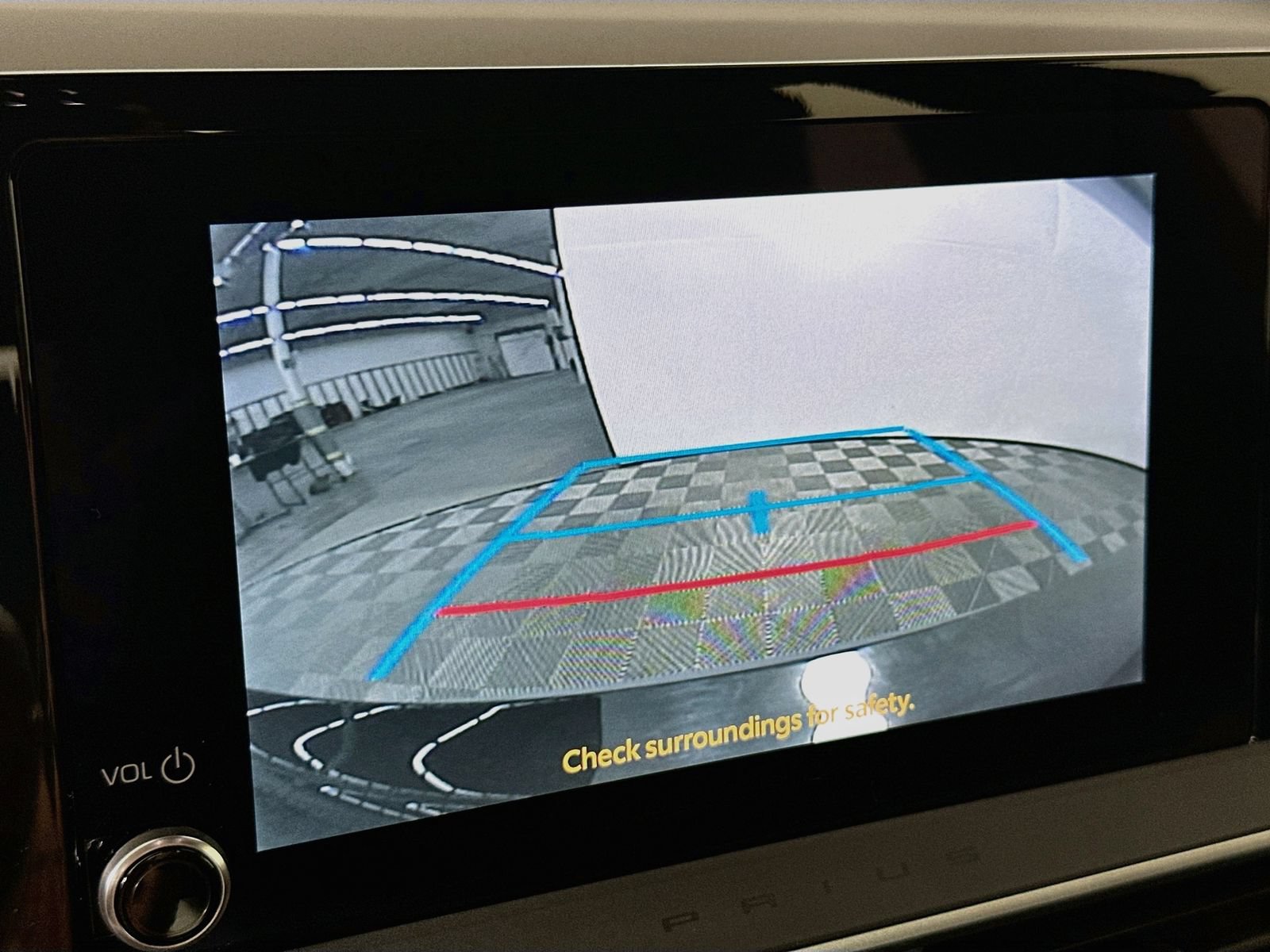 Certified 2025 Toyota Prius LE AWD/4WD image 14