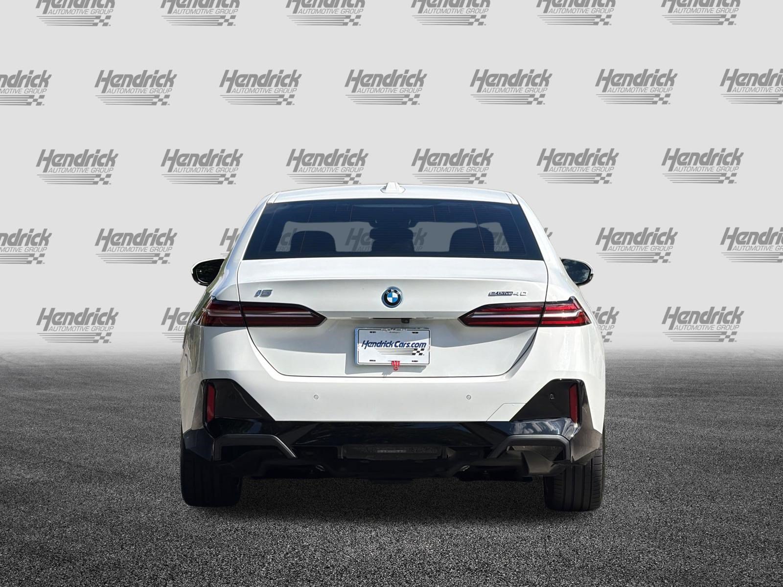 Certified 2024 BMW i5 eDrive40i w/ M Sport Package RWD image 6
