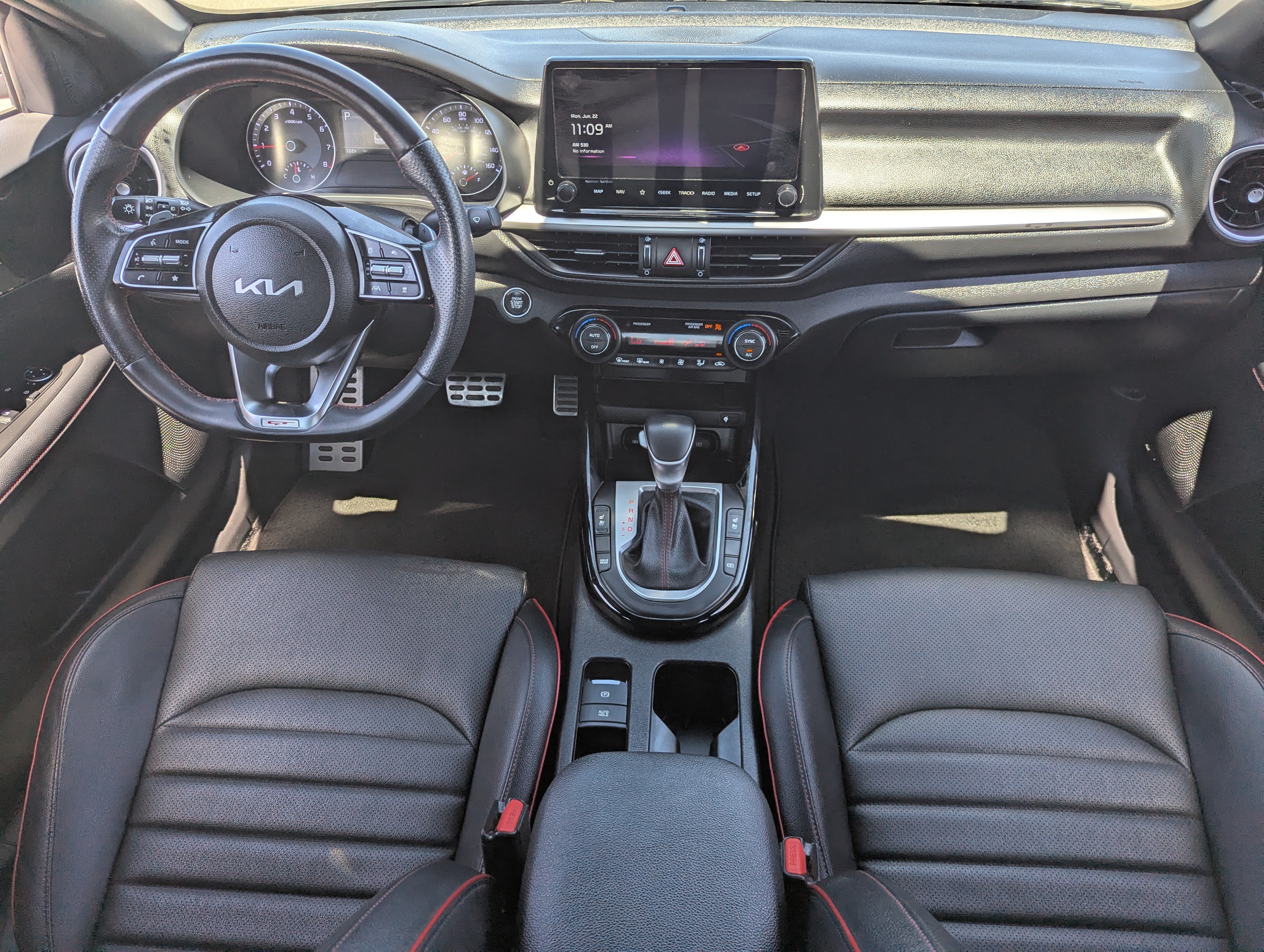 Certified 2023 Kia Forte GT w/ GT2 Package FWD image 12