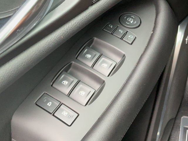 Used 2020 Cadillac Escalade Premium Luxury AWD/4WD image 10