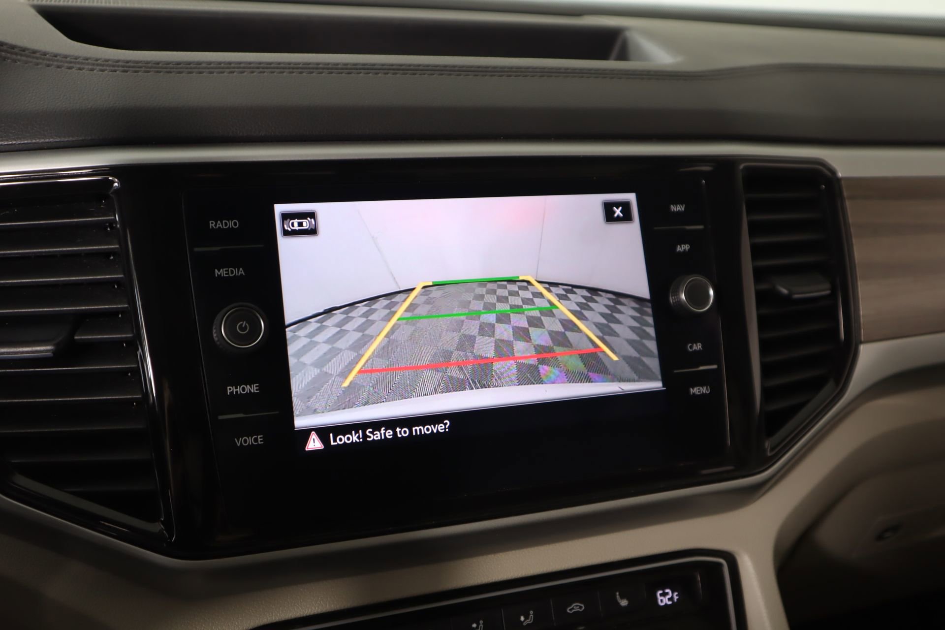 Used 2021 Volkswagen Atlas SEL image 6