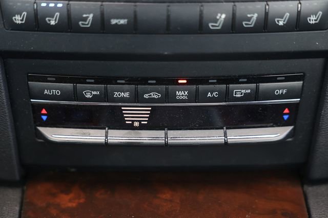 Used 2011 Mercedes-Benz E 550 Cabriolet w/ Premium 2 Pkg image 35
