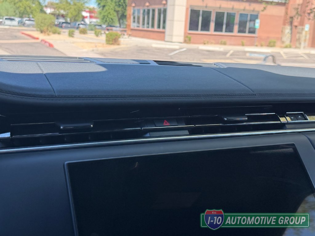 Used 2025 Land Rover Range Rover Sport SE AWD/4WD image 30