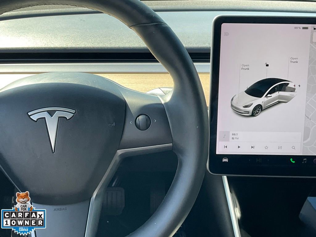 Used 2018 Tesla Model 3 Long Range image 39