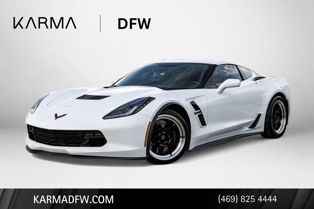 Used 2019 Chevrolet Corvette Grand Sport w/ Carbon Flash Badge Package image 1