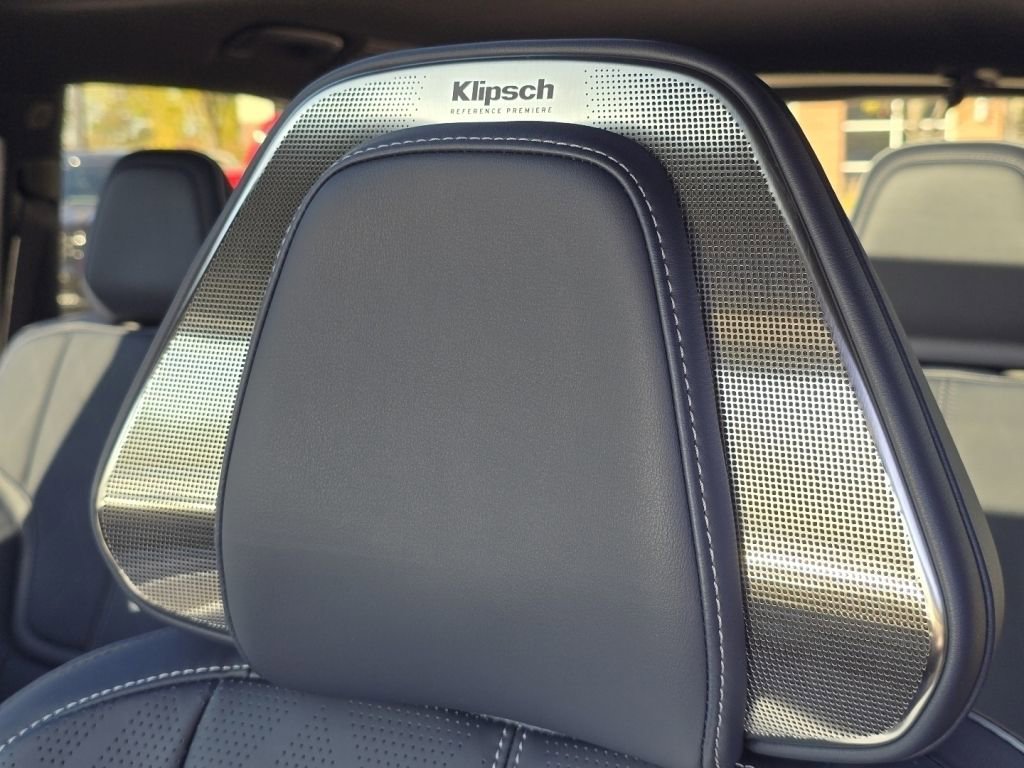 New 2026 INFINITI QX80 4WD image 13