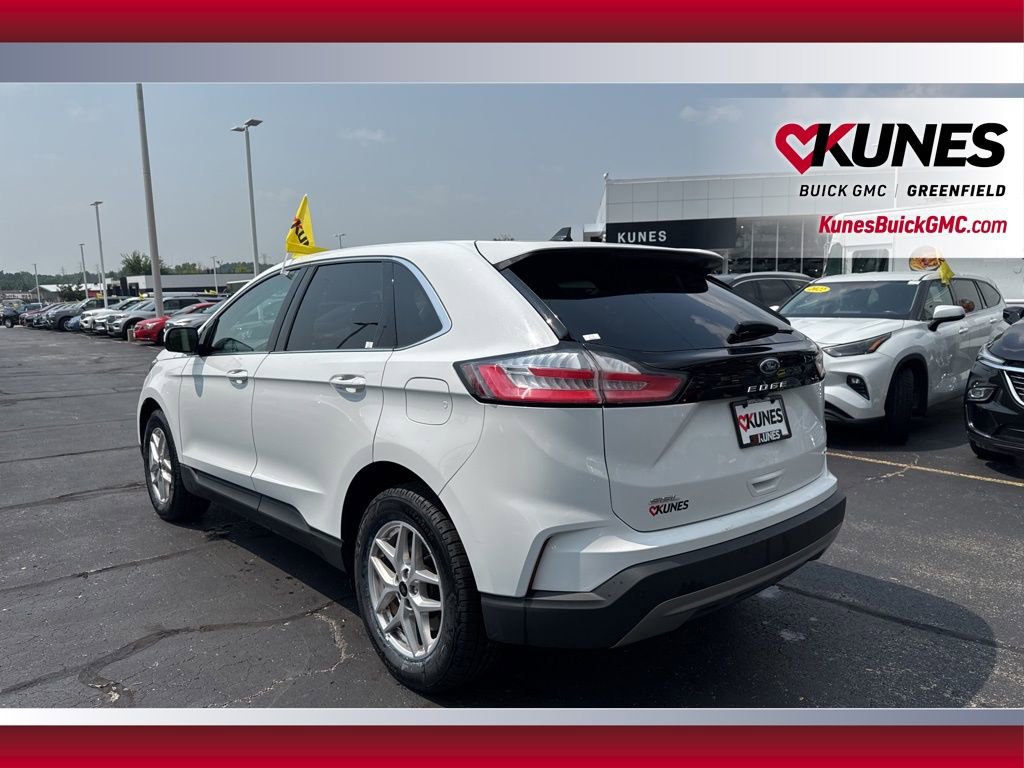 Used 2024 Ford Edge SEL image 8