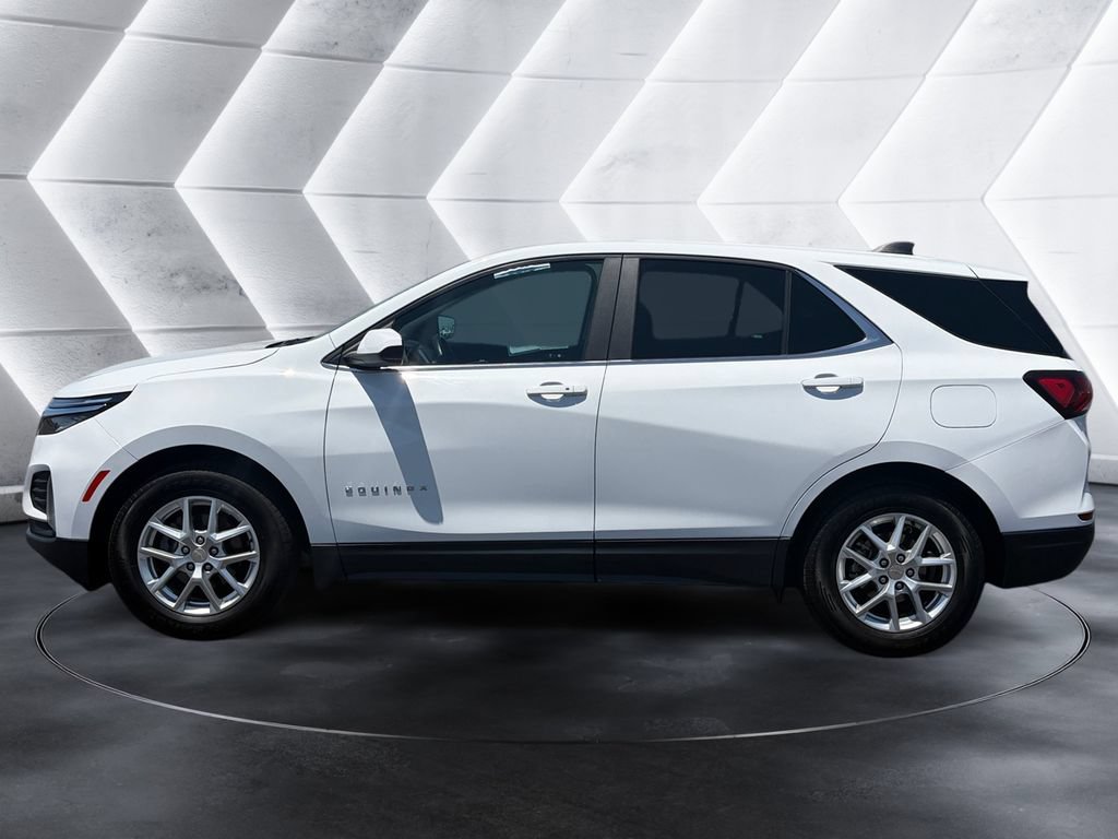 Certified 2024 Chevrolet Equinox LT FWD image 2