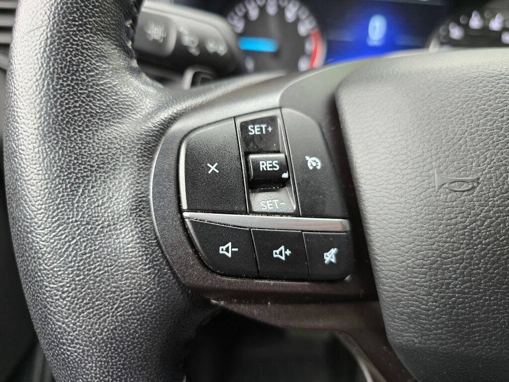 Used 2020 Ford Explorer XLT w/ Class III Trailer Tow Package image 30