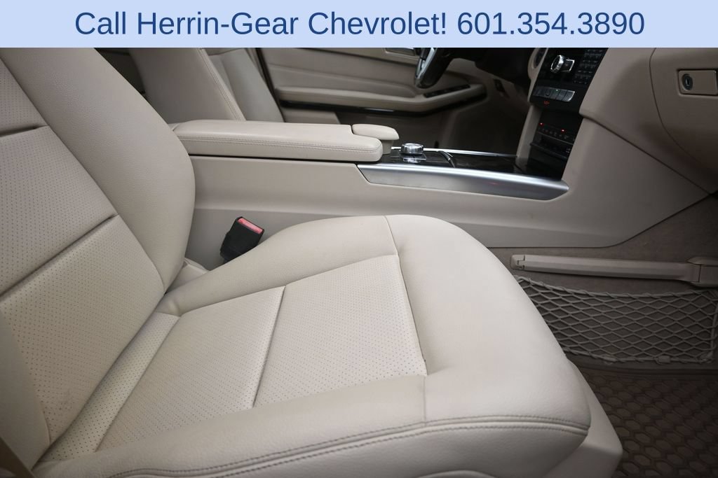 Used 2015 Mercedes-Benz E 350 Sedan image 25