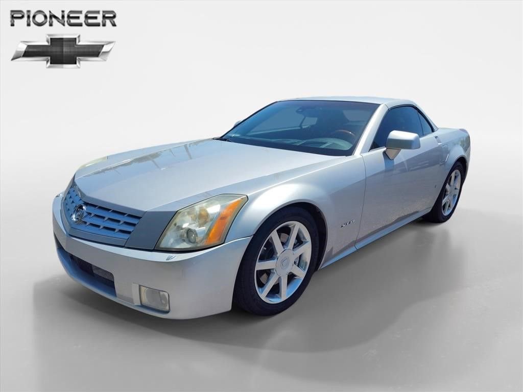 Used 2006 Cadillac XLR RWD image 1