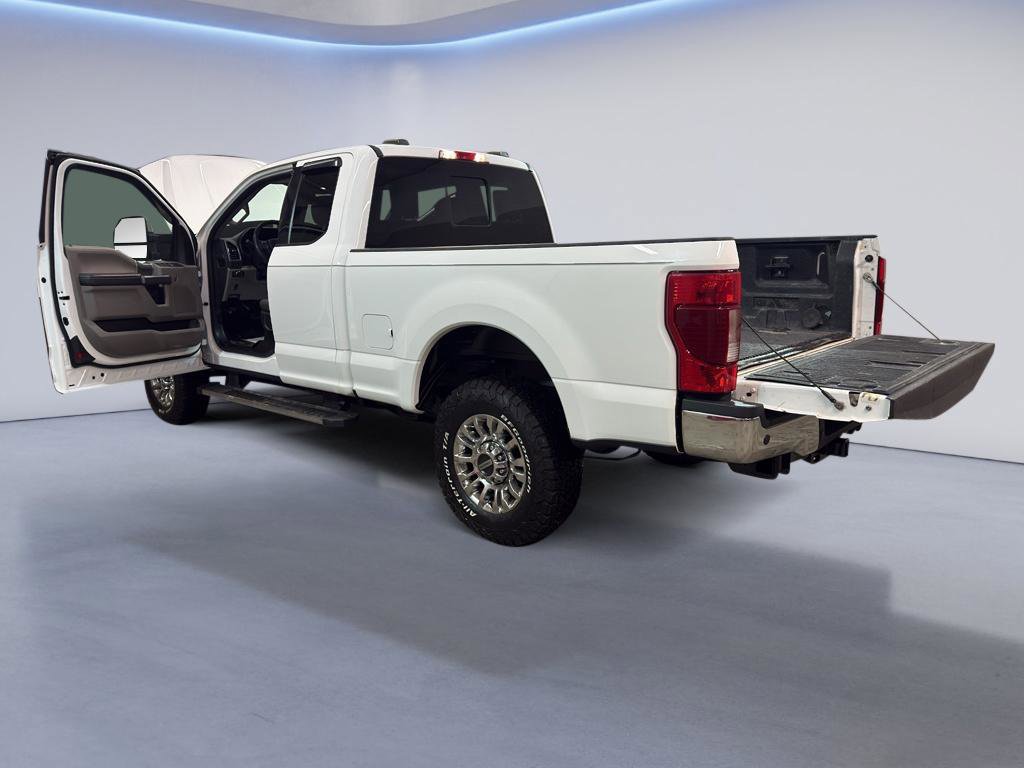 Used 2021 Ford F350 XLT w/ XLT Premium Package image 11