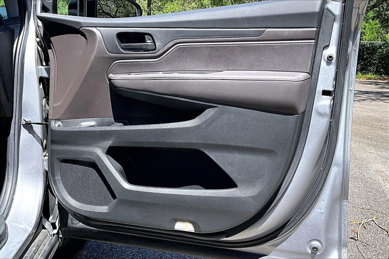 Used 2024 Honda Odyssey EX image 28