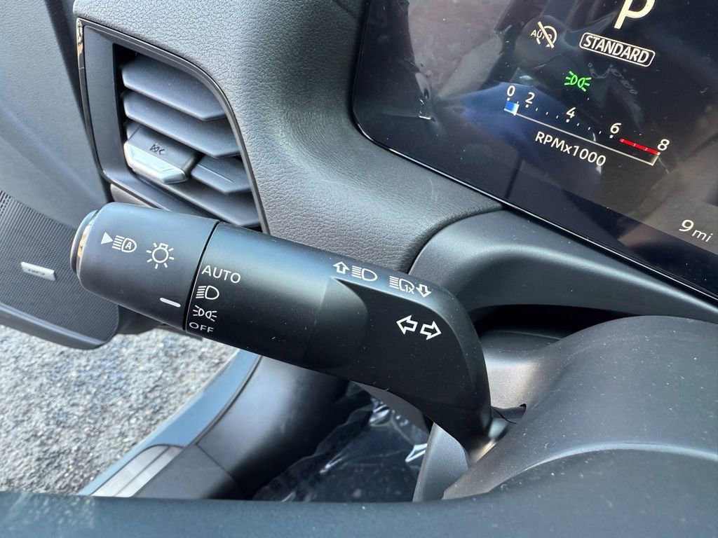 New 2026 Nissan Sentra SR w/ SR Premium Package image 31