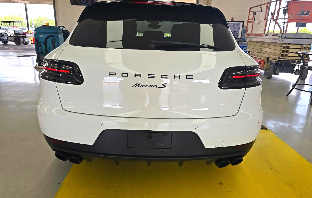 Used 2017 Porsche Macan S AWD/4WD image 5