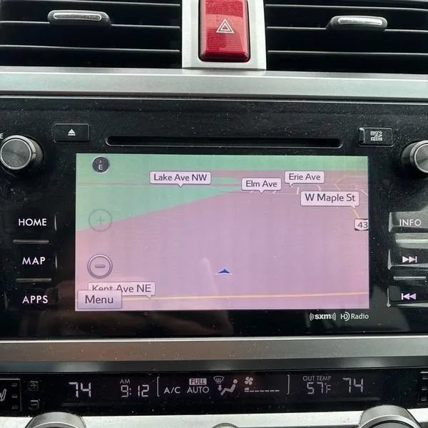 Used 2017 Subaru Outback 2.5i Limited AWD/4WD image 24