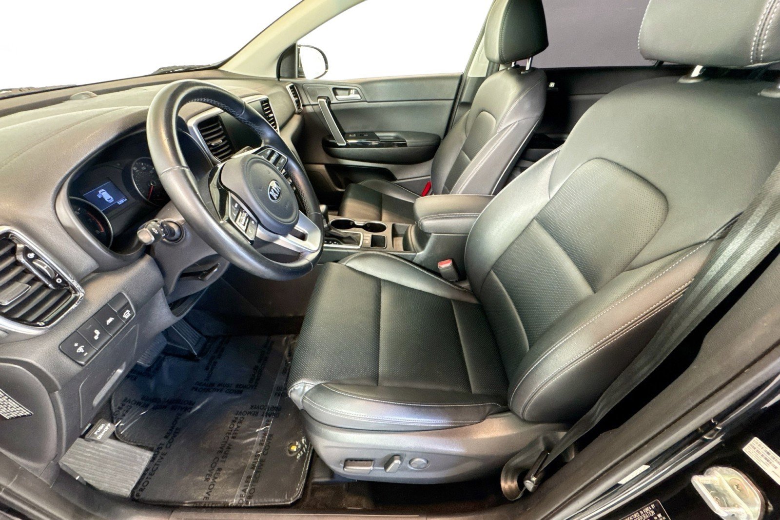 Used 2022 Kia Sportage EX image 19