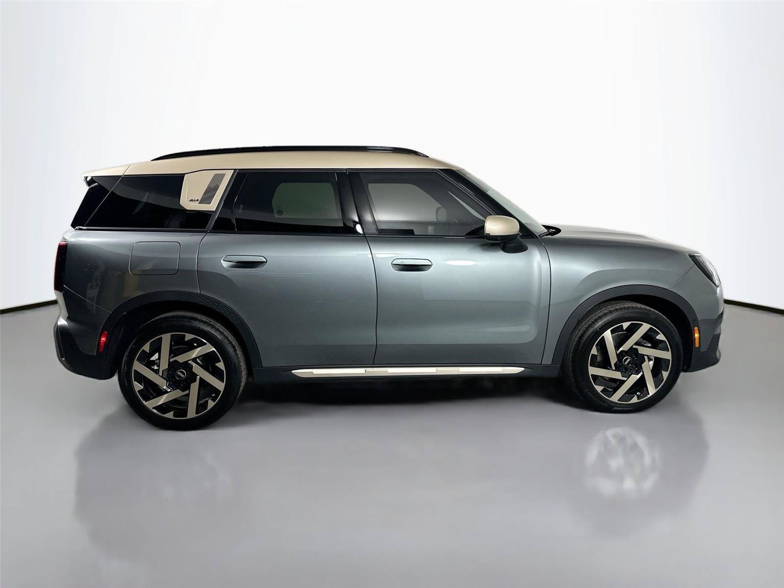 New 2026 MINI Cooper Countryman S AWD/4WD image 4