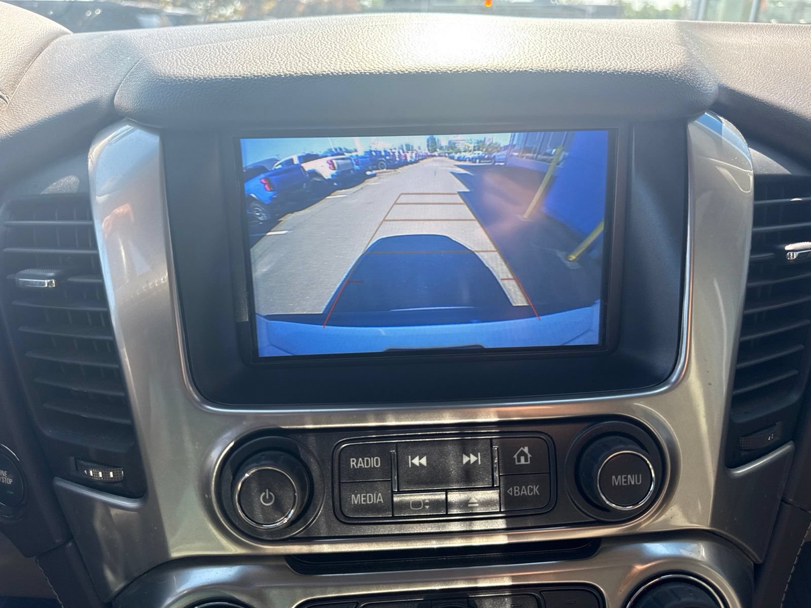 Used 2019 Chevrolet Tahoe LT w/ Luxury Package AWD/4WD image 29