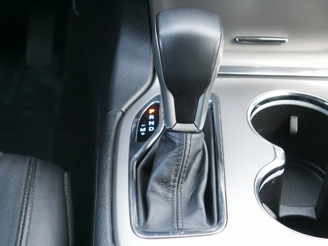 Used 2022 Jeep Grand Cherokee Laredo X image 25