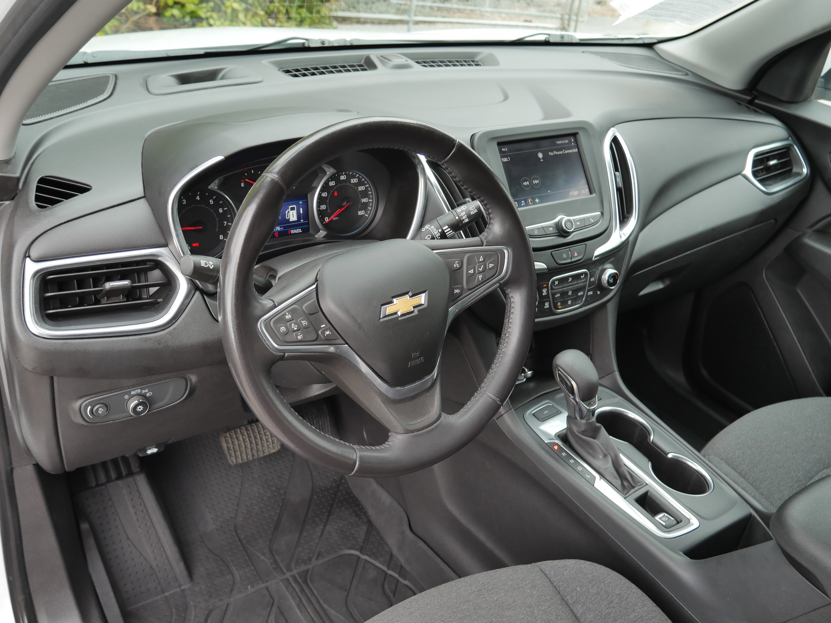 Used 2022 Chevrolet Equinox LT image 11