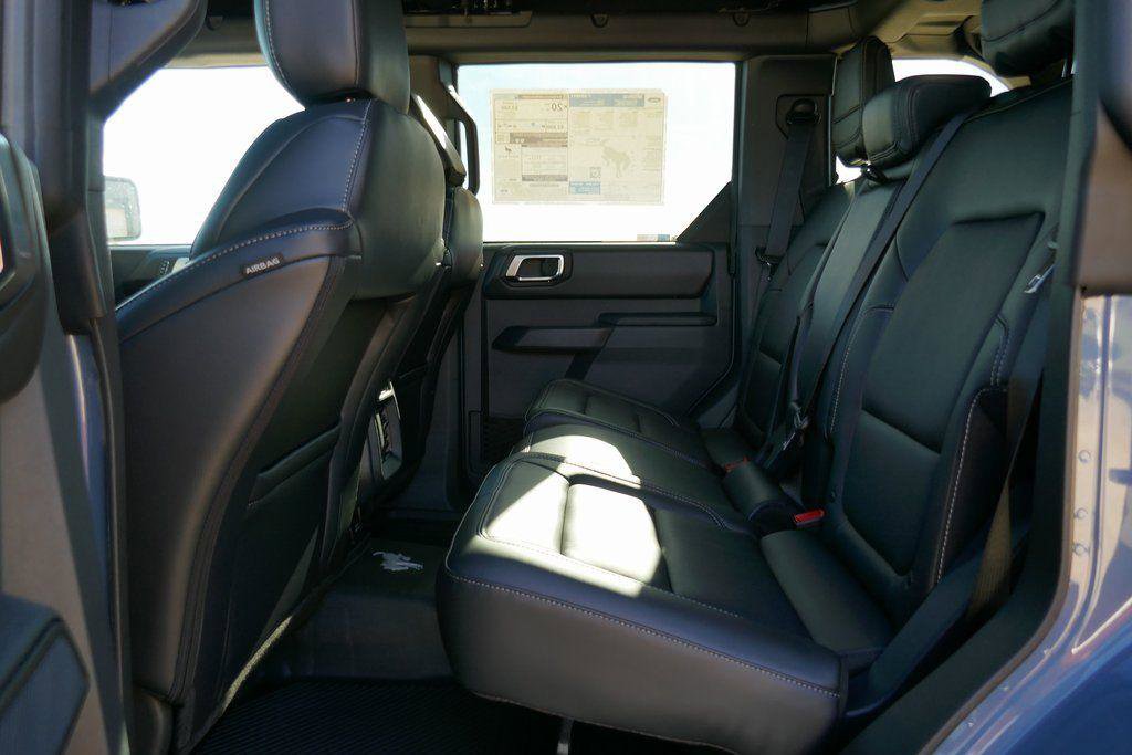 New 2025 Ford Bronco Outer Banks image 15