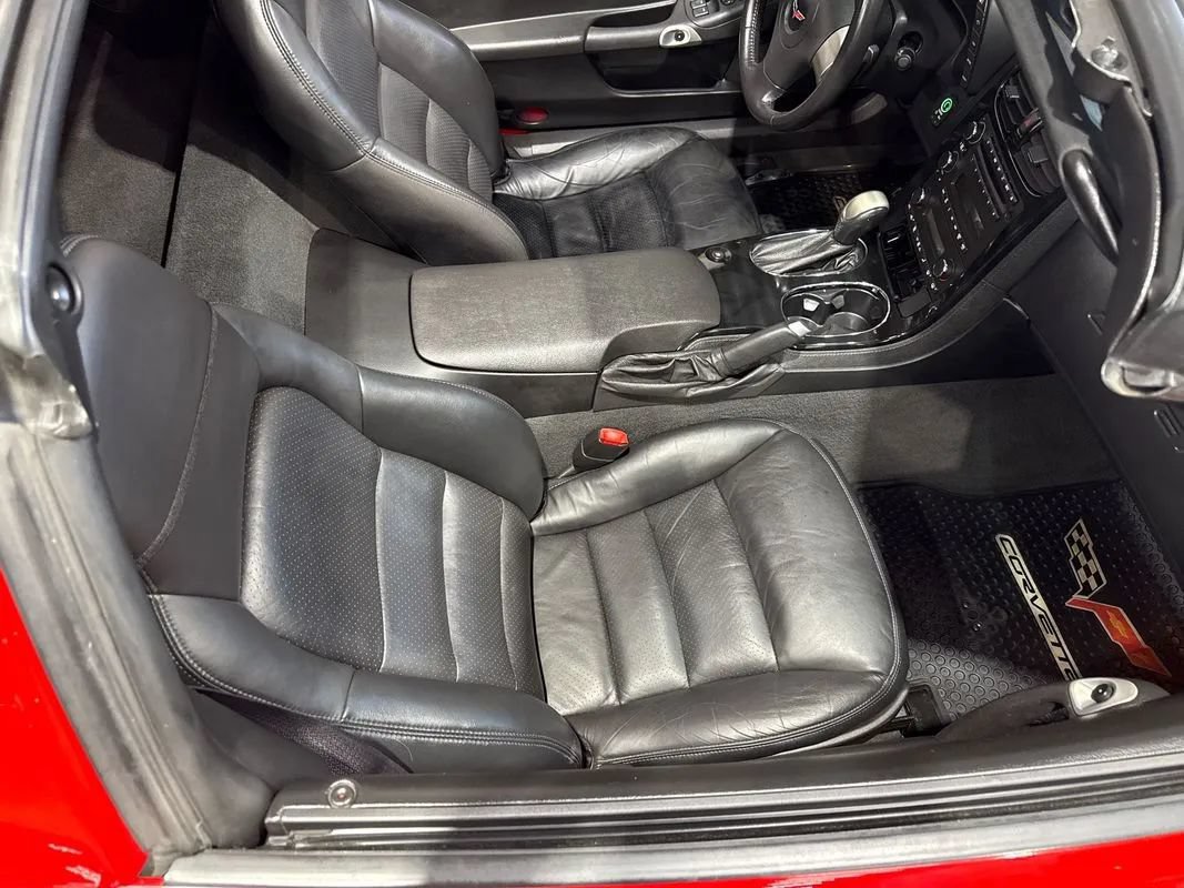 Used 2008 Chevrolet Corvette Coupe w/ Preferred Equipment Group RWD image 84