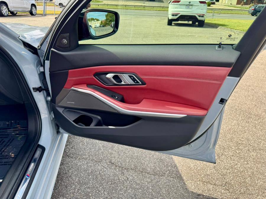 Used 2023 BMW M340i xDrive w/ Premium Package image 26
